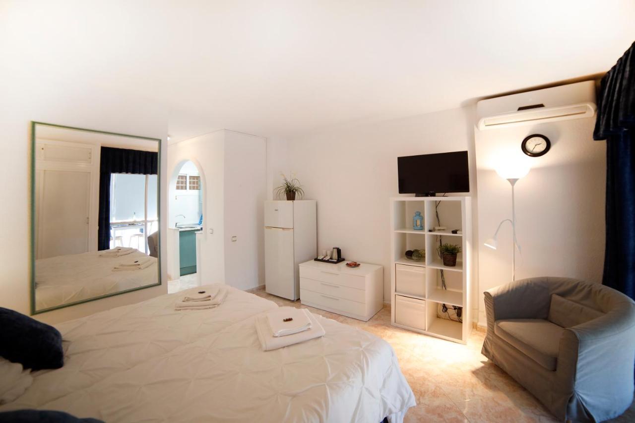 Apartamentos Dc Benalmadena Luaran gambar